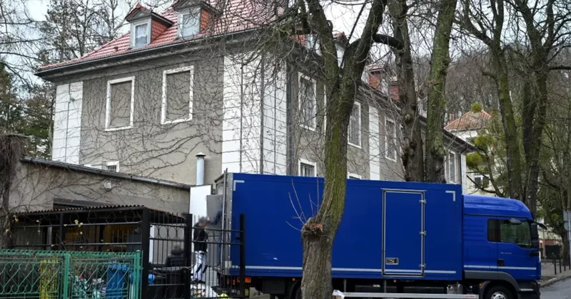 Польша не будет силой выселять россиян из закрытого консульства в Гданьске