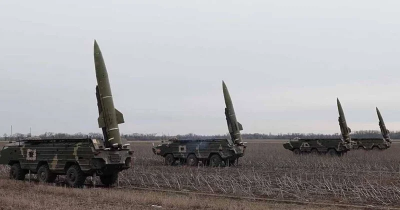 Polkovnik dəhşətli hücumun anonsunu verdi: Raketlər Zelenskinin bunkerini...