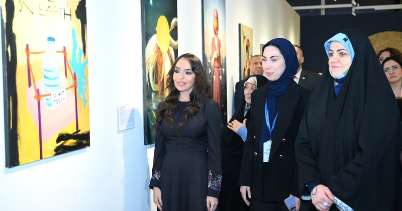 Rəqəmsal mühitdə uşaqların müdafiəsi: müasir alətlər və beynəlxalq əməkdaşlıq” konfransının iştirakçıları “Mənim dənizlərim, mənim okeanlarım” sərgisini ziyarət ediblər