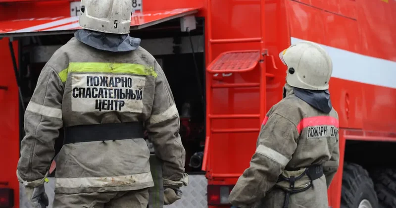 Пожар в торгово административном здании Москвы