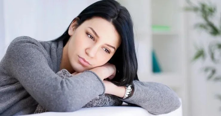 Bədbəxt insanlar evdən çıxmazdan əvvəl bu 11 şeyi edirlər