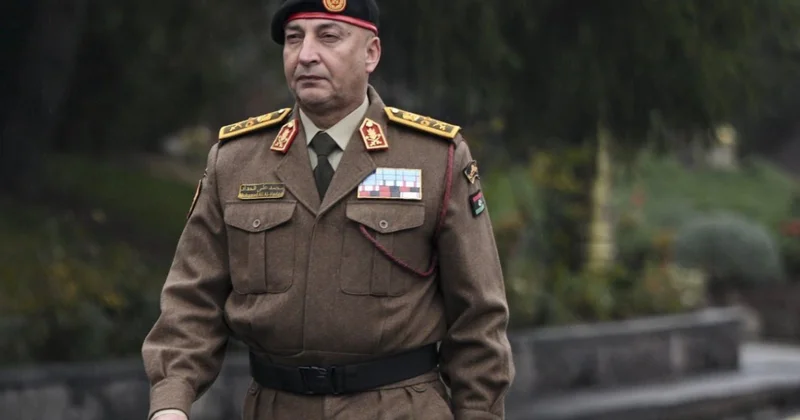 Самолет с ливийским генералом исчез после вылета из Анкары