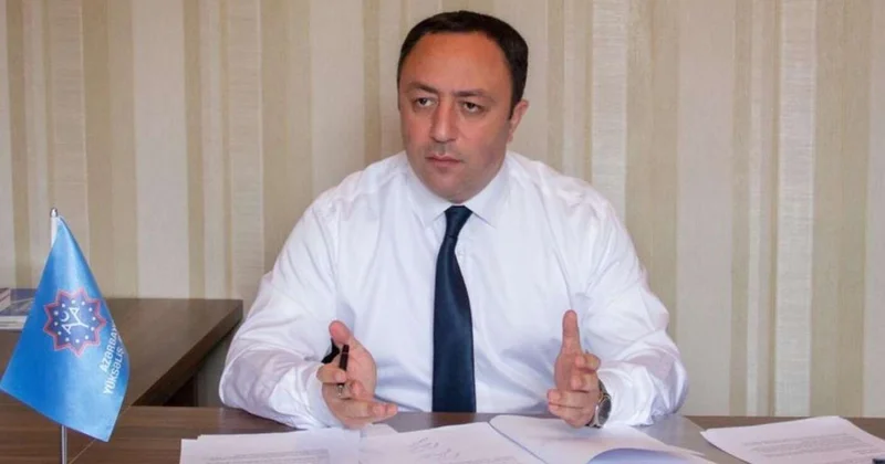 İllərlə münasibətim olan adamlar gəlib üzümə dururlar Anar Əsədli