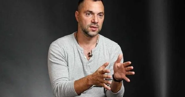 Ukraynanın yeni prezidenti bu şəxs olacaq Arestoviç ad çəkdi