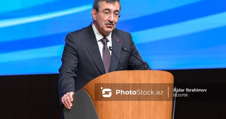 Джевдет Йылмаз: Азербайджан демонстрирует экономический рост несмотря на глобальные вызовы