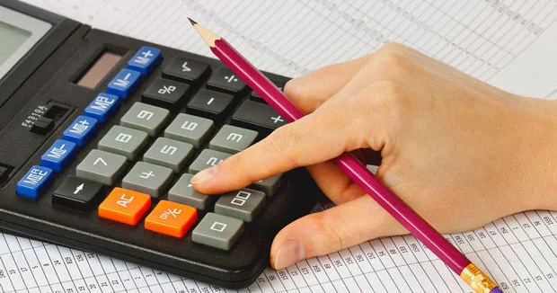 Dövlət şirkətlərini zərərdən qurtarmaq üçün: Əvvəl borc, sonra özəlləşdirmə