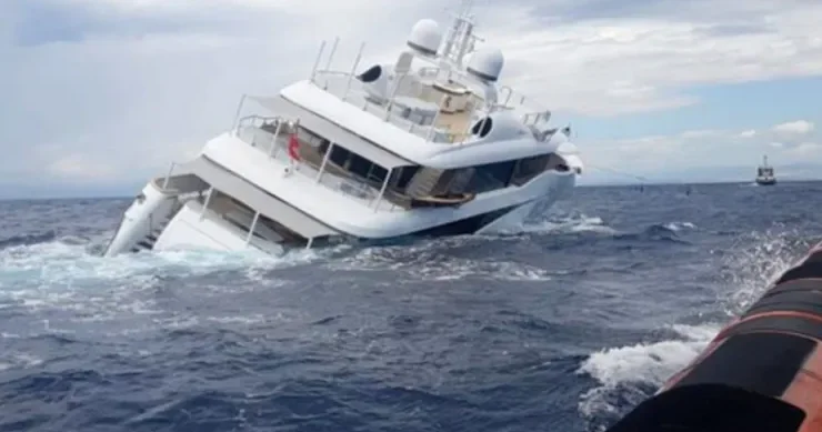 İçərisində azərbaycanlı biznesmenin də olduğu yaxta aşdı: ölən və yaralananlar var