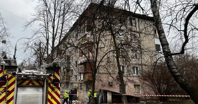 Россия продолжает атаковать Украину: Зеленский о новых ударах и последствиях ФОТО