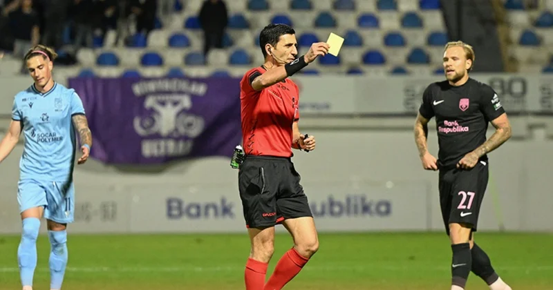 Əliyar və “sarı”ları