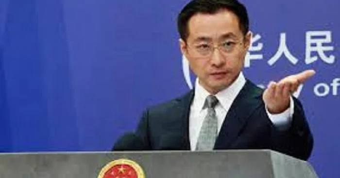 Pekin Zelenskinin hədələrinə cavab verib