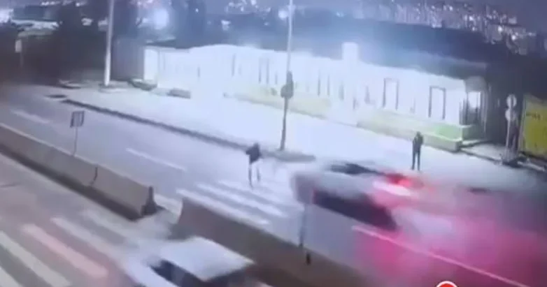 Piyada keçidindəki ağır qəzanın ANBAAN VİDEOSU