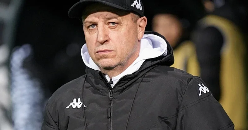 “Neftçi” Yuri Verniduba köməkçisi tapdı