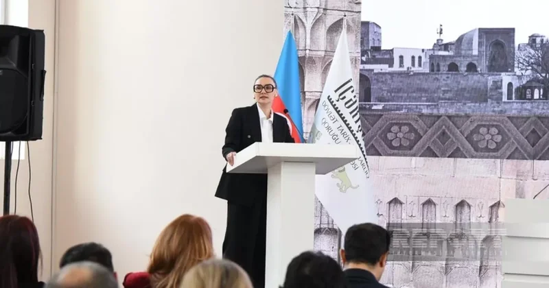 Пастернак: Ичеришехер планируется превратить в самофинансируемый центр культурного наследия