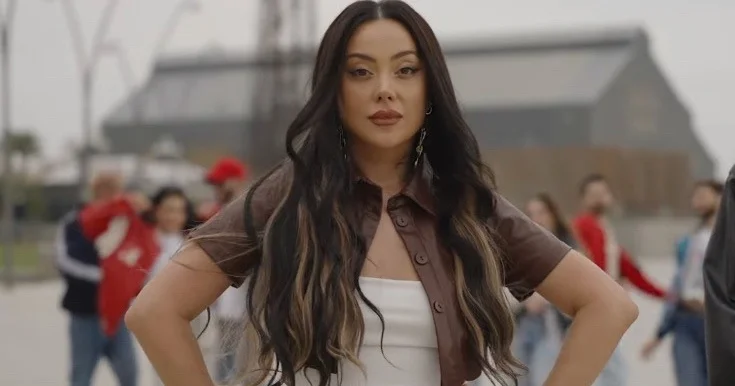 Ayanın “Uçurum”u Video