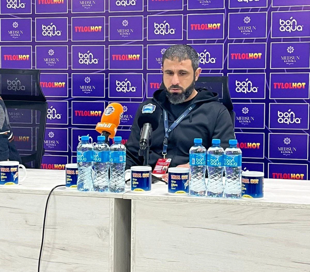 Rəşad Sadıqov: “Futbolçularım daha da məsuliyyətli olmalıdır”