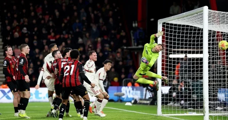 Ливерпуль проиграл Борнмуту в матче 23 го тура АПЛ, пропустив на 90+5 й минуте