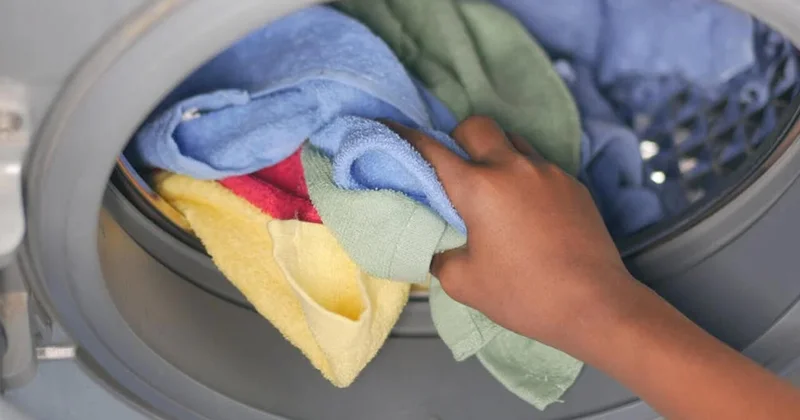 Paltaryuyan maşında pis qoxu və kifdən necə qurtulmalı? Az bilinən üç üsul