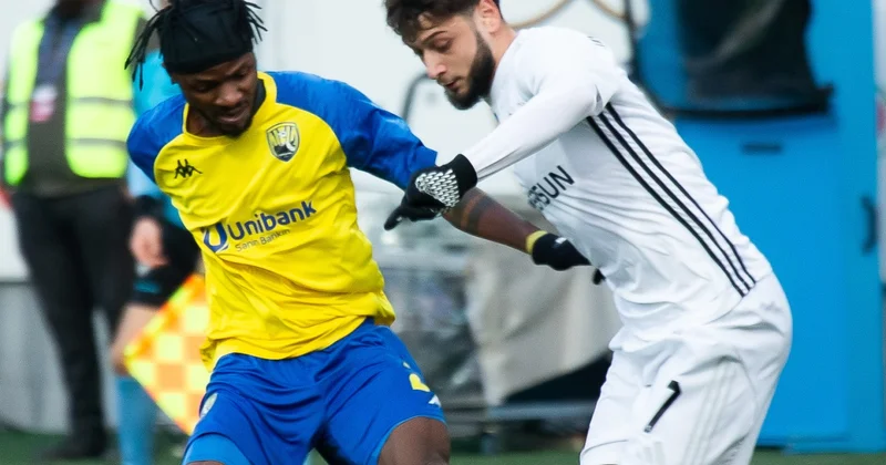 Между Айнтрахтом и Ливерпулем Карабах проиграл Кяпязу ВИДЕО