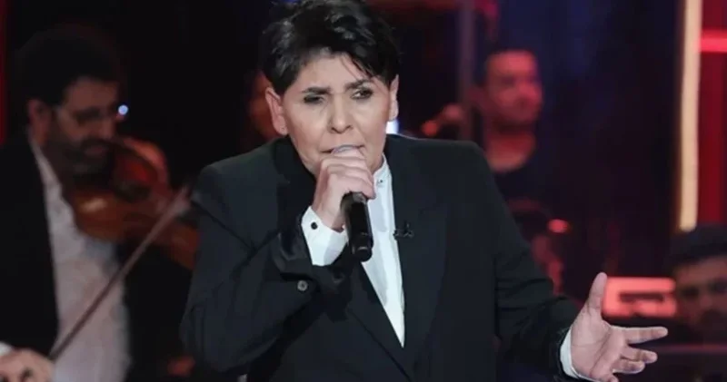 Məşhur müğənni xərçəngə qalib gəldi FOTOLAR