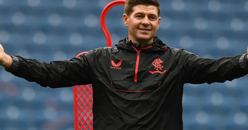 Cerrard “Liverpul”un heyətində meydana çıxacaq