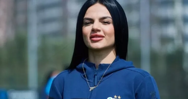 Azərbaycanlı qadın futbolçu Almaniya klubunda oynacayaq