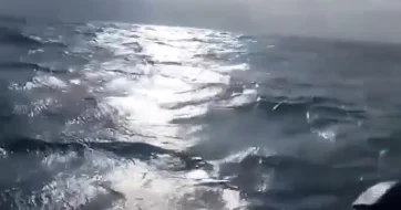 В России спасли водолаза после 20 часов в ледяной воде ВИДЕО