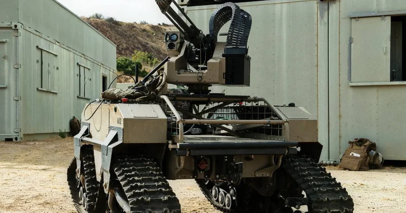 НАТО планирует защищаться от России с помощью роботов