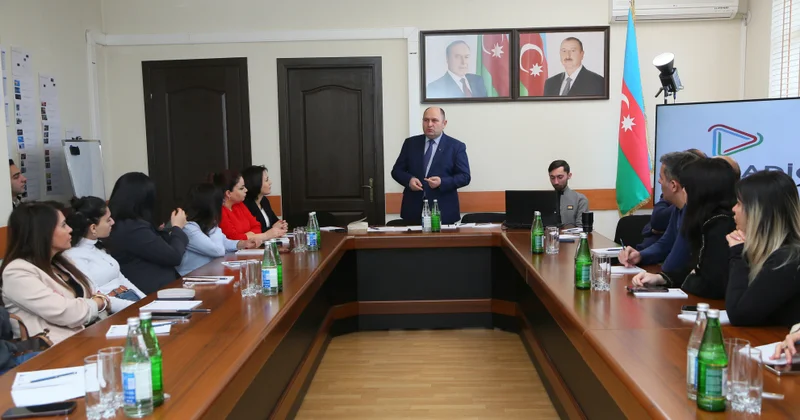 “Mediada Azərbaycan dili” mövzusunda təlimlərin növbəti mərhələsi təşkil edilib