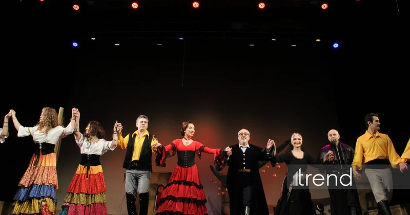 В Баку состоялась премьера спектакля Кармен. История Хосе в оригинальной интерпретации страсть, фатализм, безвременье… (ФОТО)