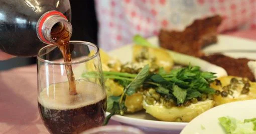 Şəkərsiz içkilər infarkt və insult riskini ARTIRIR