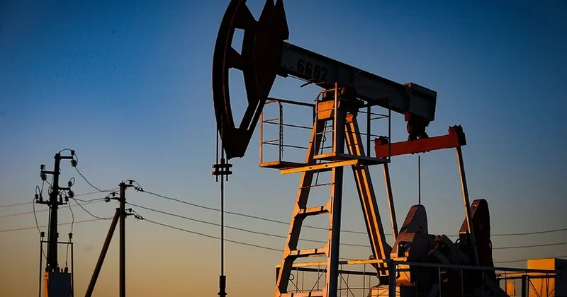 Suriya azad edilmiş yataqlarda neft hasilatına başlayıb