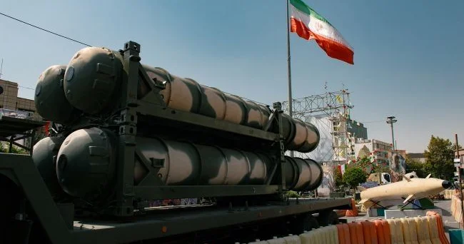 İran raket proqramını heç kimlə müzakirə etməyəcək Rəsmi