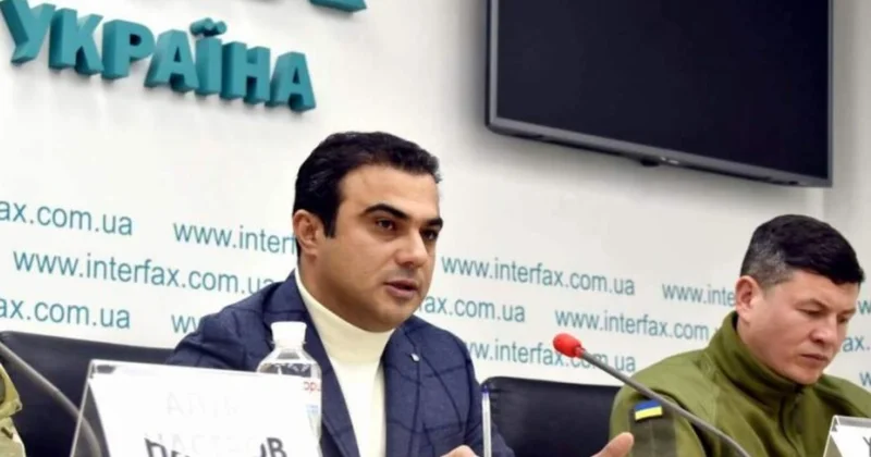 “Dörd ildir nüvə dövləti ilə üz üzəyik. Bəs ölkə “pis idarə olunursa“, bu necə mümkün olub?“ Hikmət Cavad