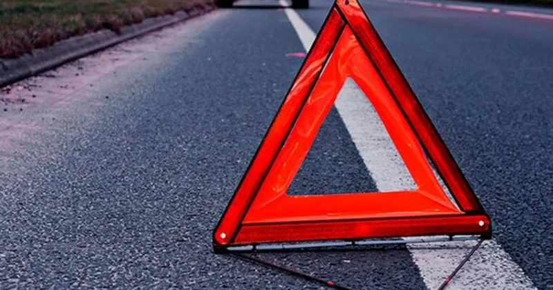 В Имишли 4 человека пострадали в ДТП с участием двух автомобилей