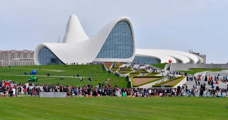 Müasir Azərbaycanın yeni inkişaf yolu