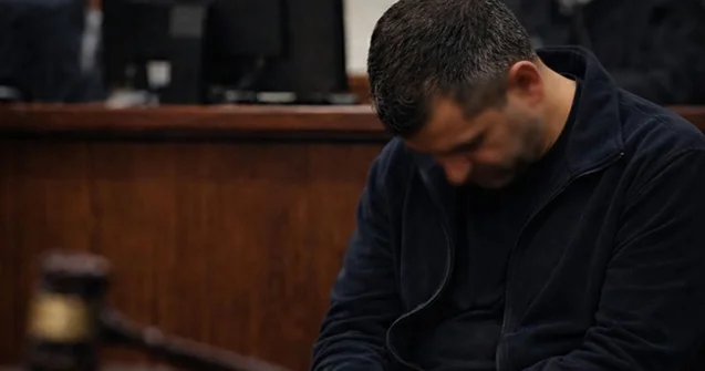 Görüşlərə hərbi formada gələn “məmur”un fırıldağı KONKRET