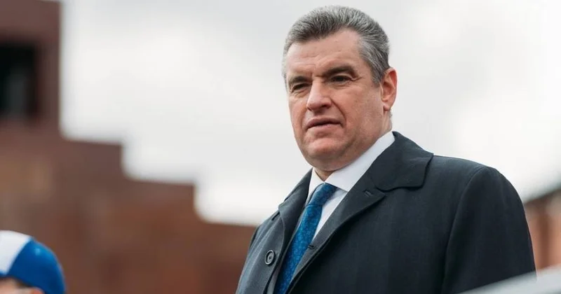 Слуцкий планирует тратить миллиарды на медиа перед выборами