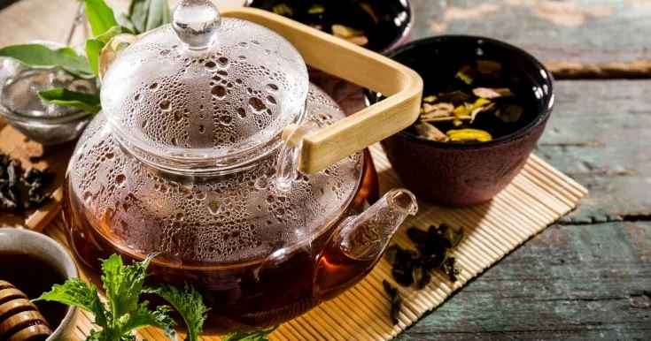 Bitki çaylarının xeyri qədər ziyanı da var