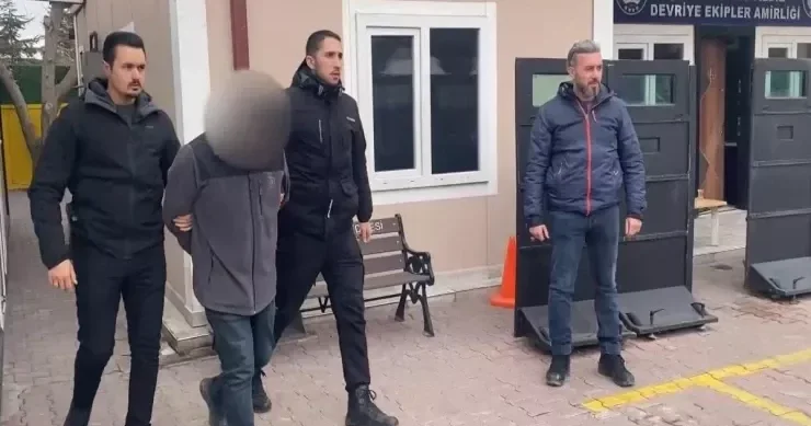 Cinayətləri saymaqla bitmir, qadın paltarında gizlənirmiş