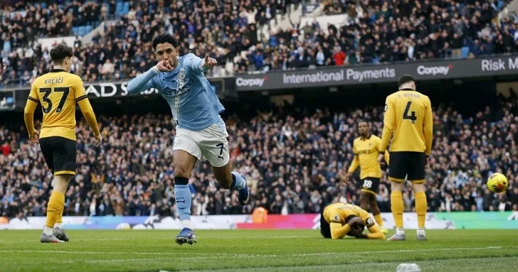 Манчестер Сити обыграл Вулверхэмптон , Семеньо забил третий гол в четырех матчах