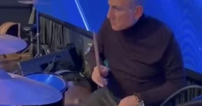 Paşinyan musiqi qrupu yaratdı FOTO