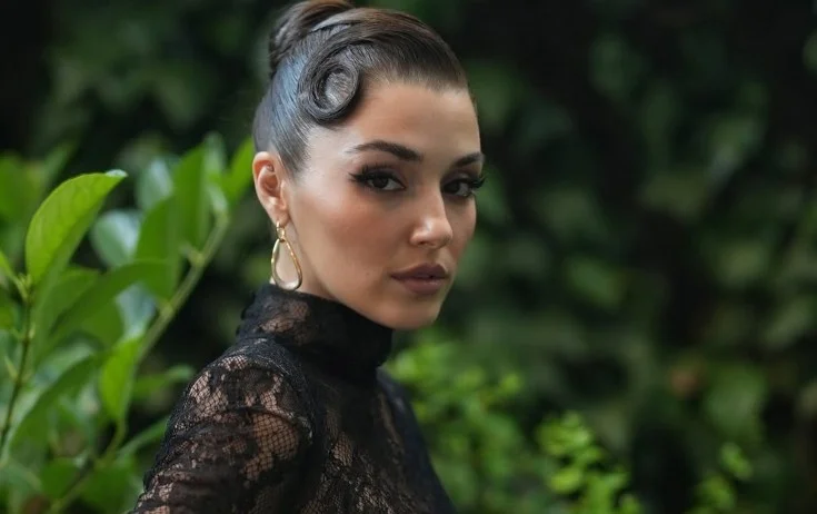 Hande Erçellə tərəf müqabili oldu Foto