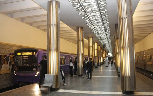 Son 2 gündə metrodan 830 mindən çox sərnişin istifadə edib