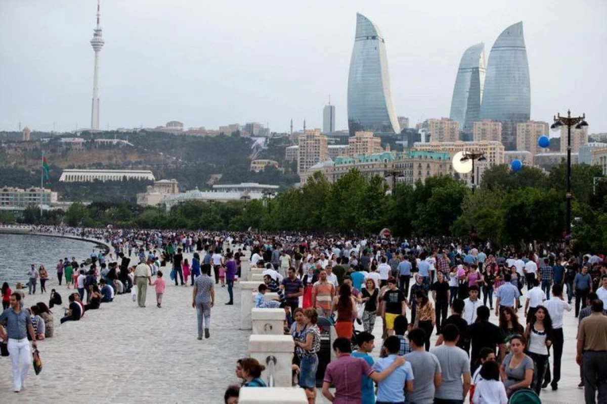 Əhali niyə Bakıya axışır? SƏBƏBLƏR, TƏKLİF