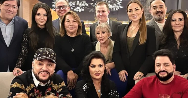 4 il əvvəl hər şey başqa idi Foto