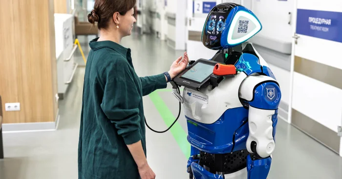 Rusiya səhiyyədə robotlardan istifadəni artırır FOTOLAR