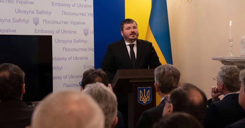 Украина не одна. С ней и Азербайджан колонка посла