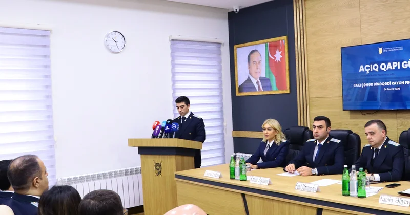В прокуратуре Бинагадинского района состоялся День открытых дверей