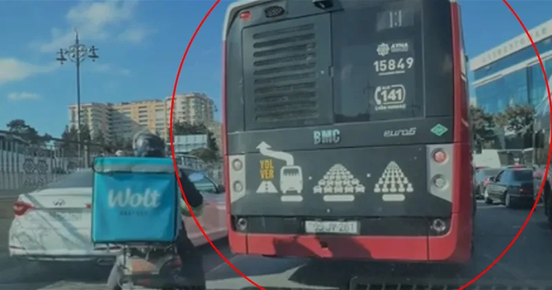 Водитель BakuBus решил прокатиться по полосе для легковых авто ВИДЕО