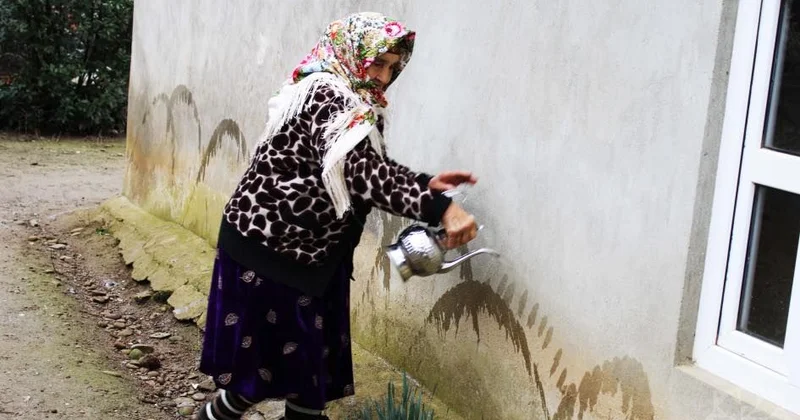 80 yaşlı Lənkəranlı nənə Su çərşənbəsində nə etdiyini göstərdi